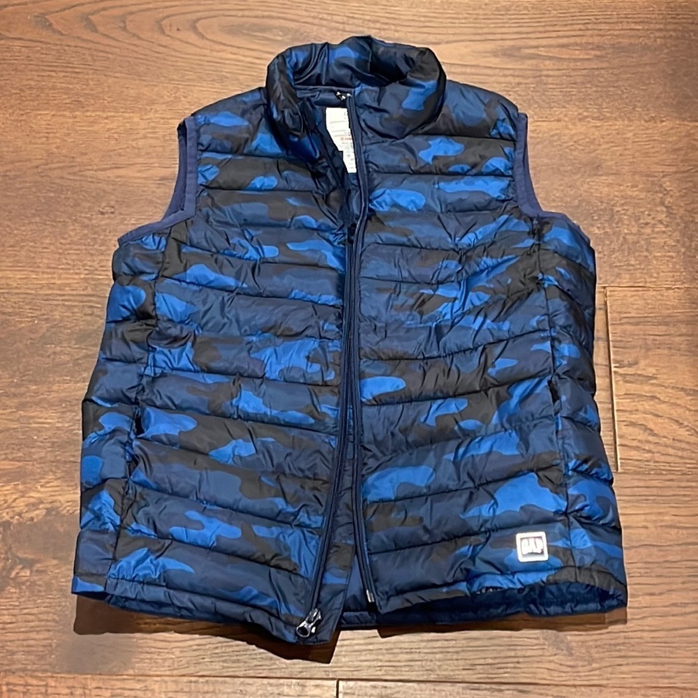 Gap Boys Blue/Black Camo Vest Size Large